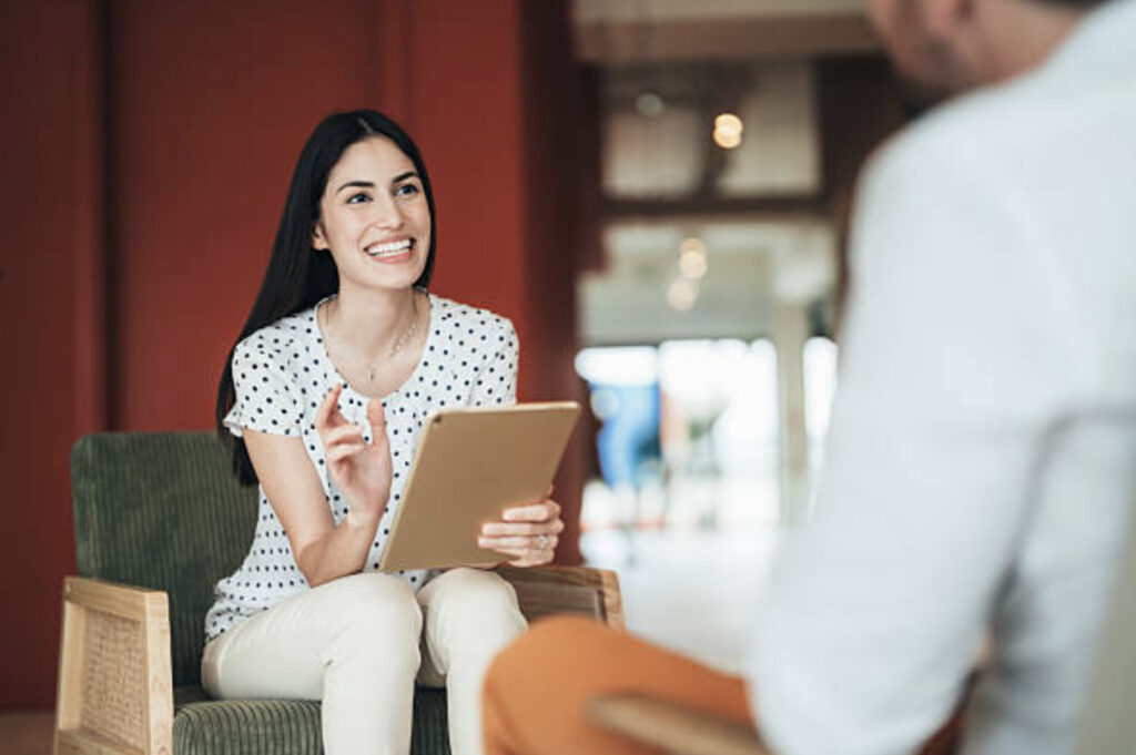 An LGBTQIA+ affirming therapist in Phoenix supporting a client